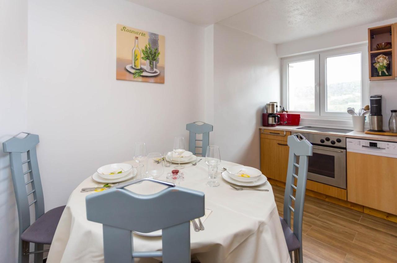 Holiday House Antique Kostanje Экстерьер фото