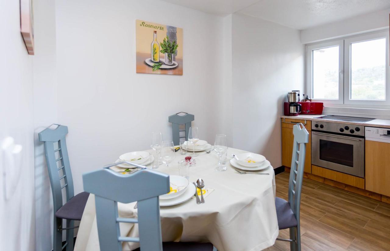 Holiday House Antique Kostanje Экстерьер фото
