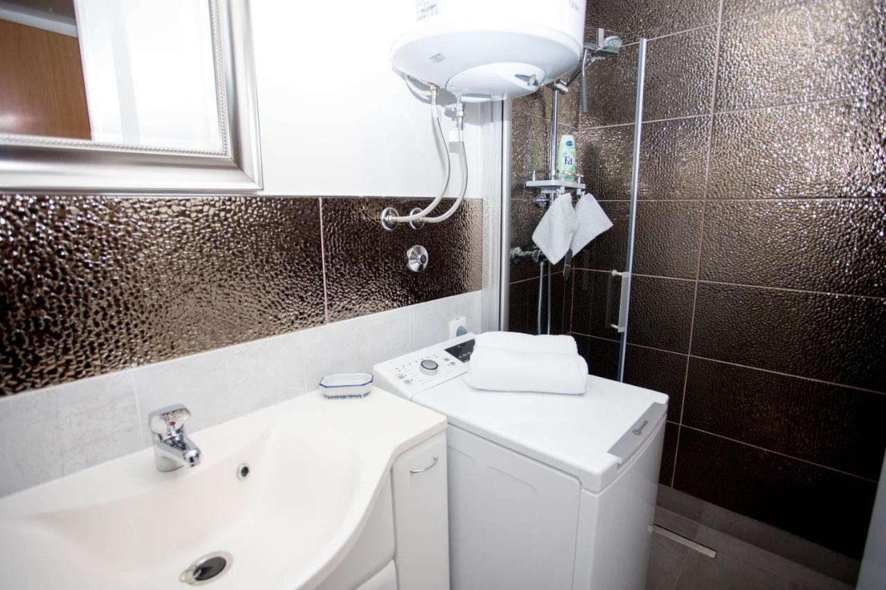Holiday House Antique Kostanje Экстерьер фото