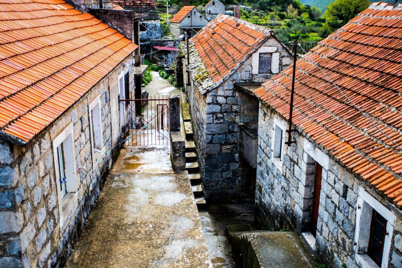 Holiday House Antique Kostanje Экстерьер фото